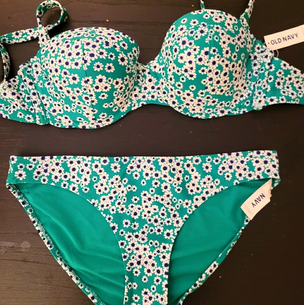 Old navy swim suit